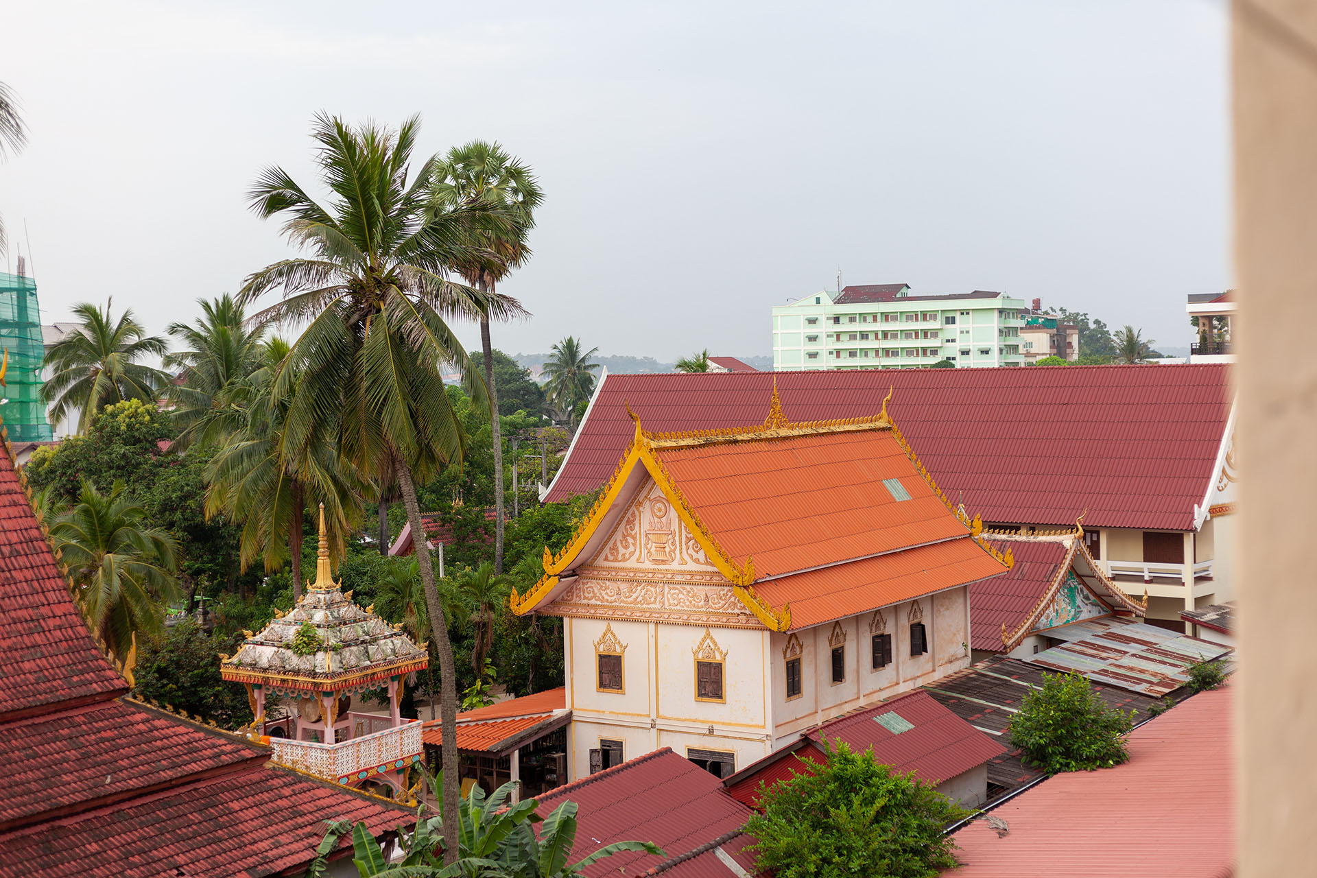 老挝行-孤寂城堡
